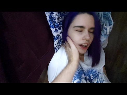 ❤️ Našao sam svoju sestru u ormaru i pomogao joj da svrši Kvalitativna pornografija na bs.pornoklinge.ru ❌️❤
